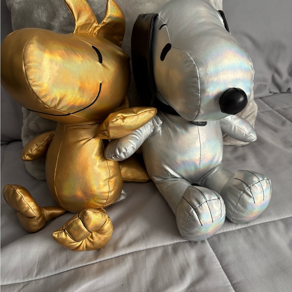 Peanuts Gold and Silver Stuffed Animal Duo